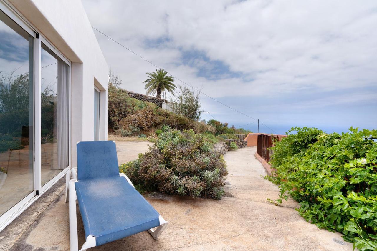הוילה טיחראפה Casa Sirius מראה חיצוני תמונה