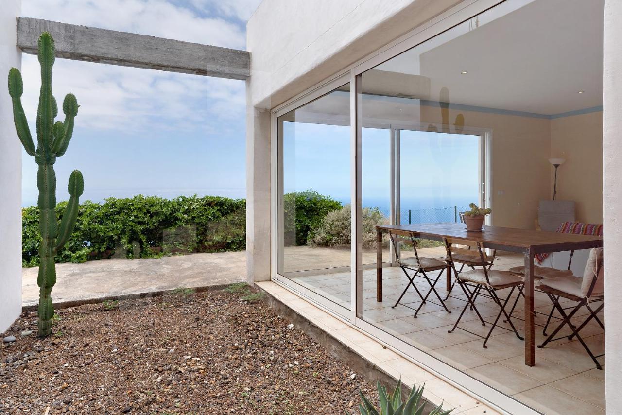 הוילה טיחראפה Casa Sirius מראה חיצוני תמונה
